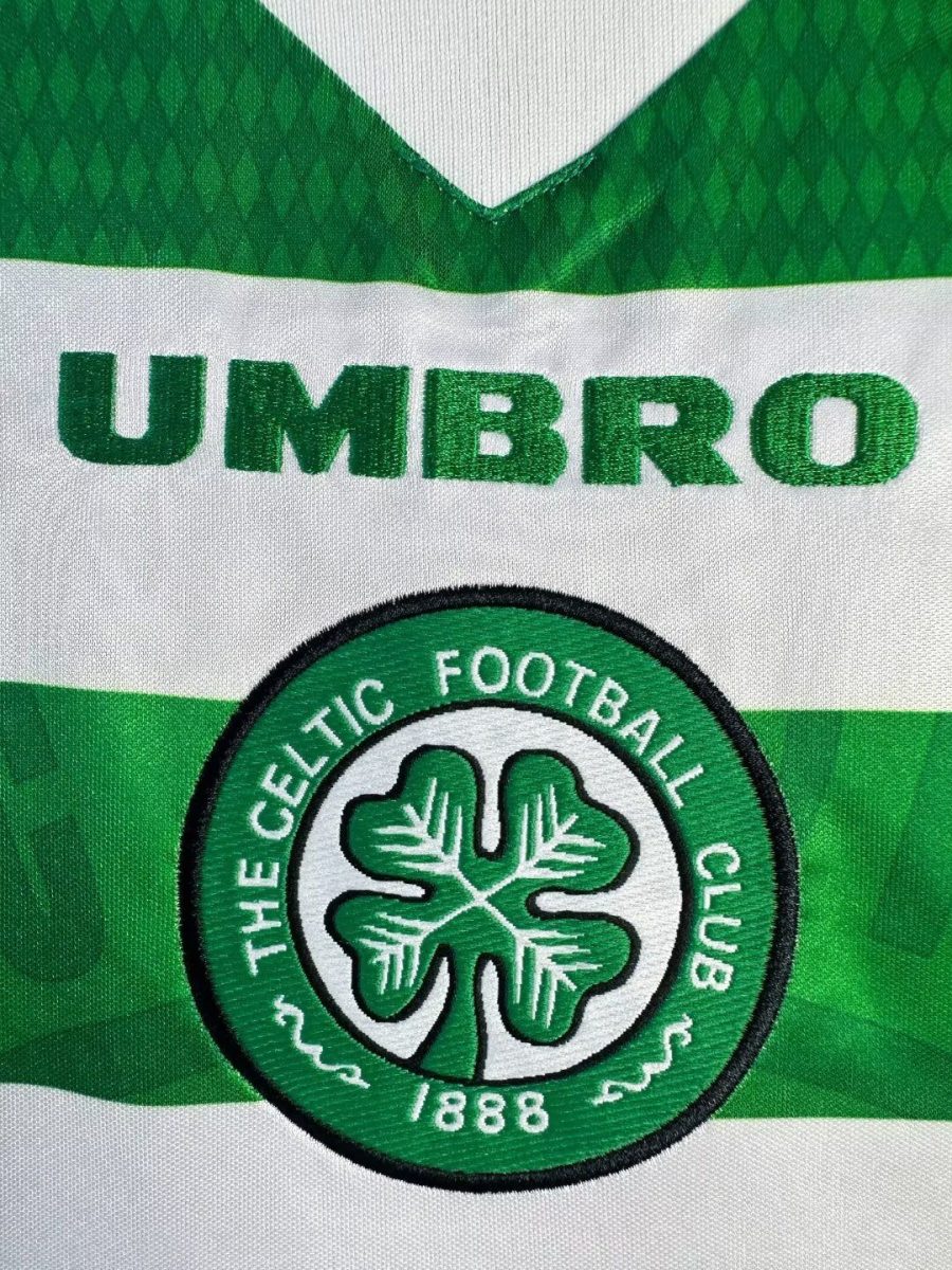 Maillot domicile Celtic FC saison 1997 1998 couleur vert et blanc