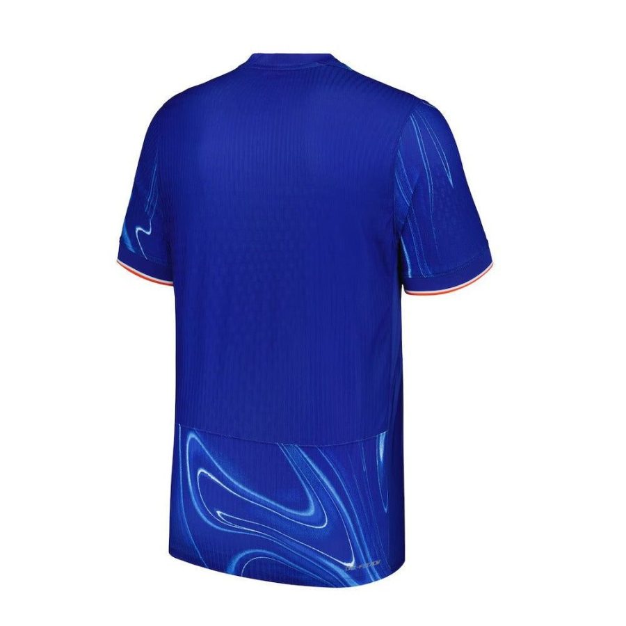 maillot-domicile-chelsea-fc-saison-2024-2025-bleu-officiel maillot domicile Chelsea FC saison 2024 2025 bleu officiel