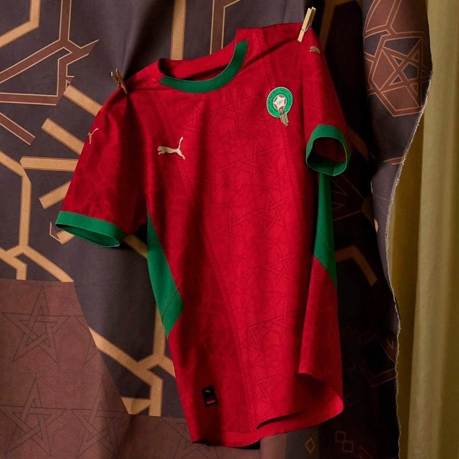 Maillot domicile équipe du Maroc saison deux mille vingt quatre deux mille vingt cinq rouge et vert
