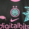 Maillot domicile Inter Milan rose motif serpent édition spéciale saison 2025 2026