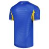 maillot-domicile-leeds-united-saison-2025-2026-tenue-officielle-blanche-et-bleue Maillot domicile Leeds United saison 2025 2026 tenue officielle blanche et bleue
