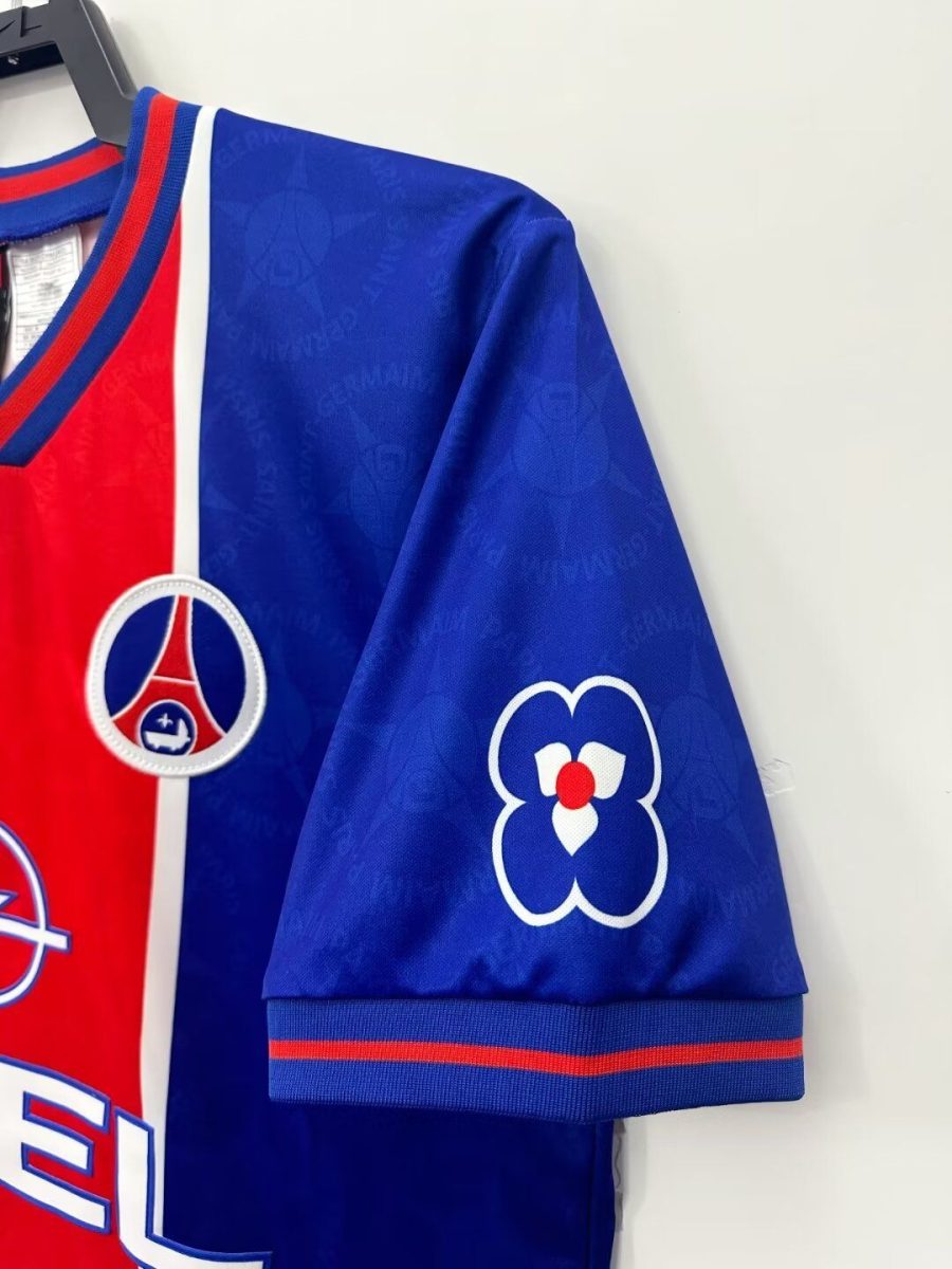 Maillot domicile Paris Saint Germain saison 1995 1996 vintage