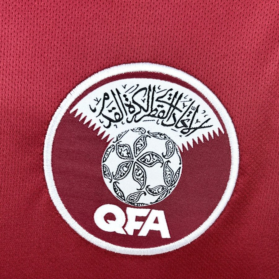 Maillot domicile Qatar saison 2026 équipe nationale football