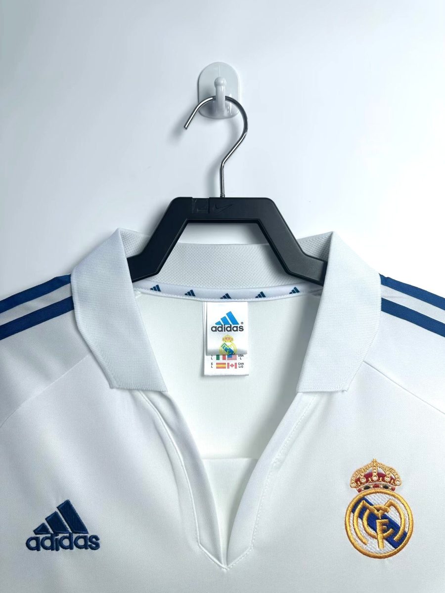 maillot domicile Real Madrid saison 2001 2002
