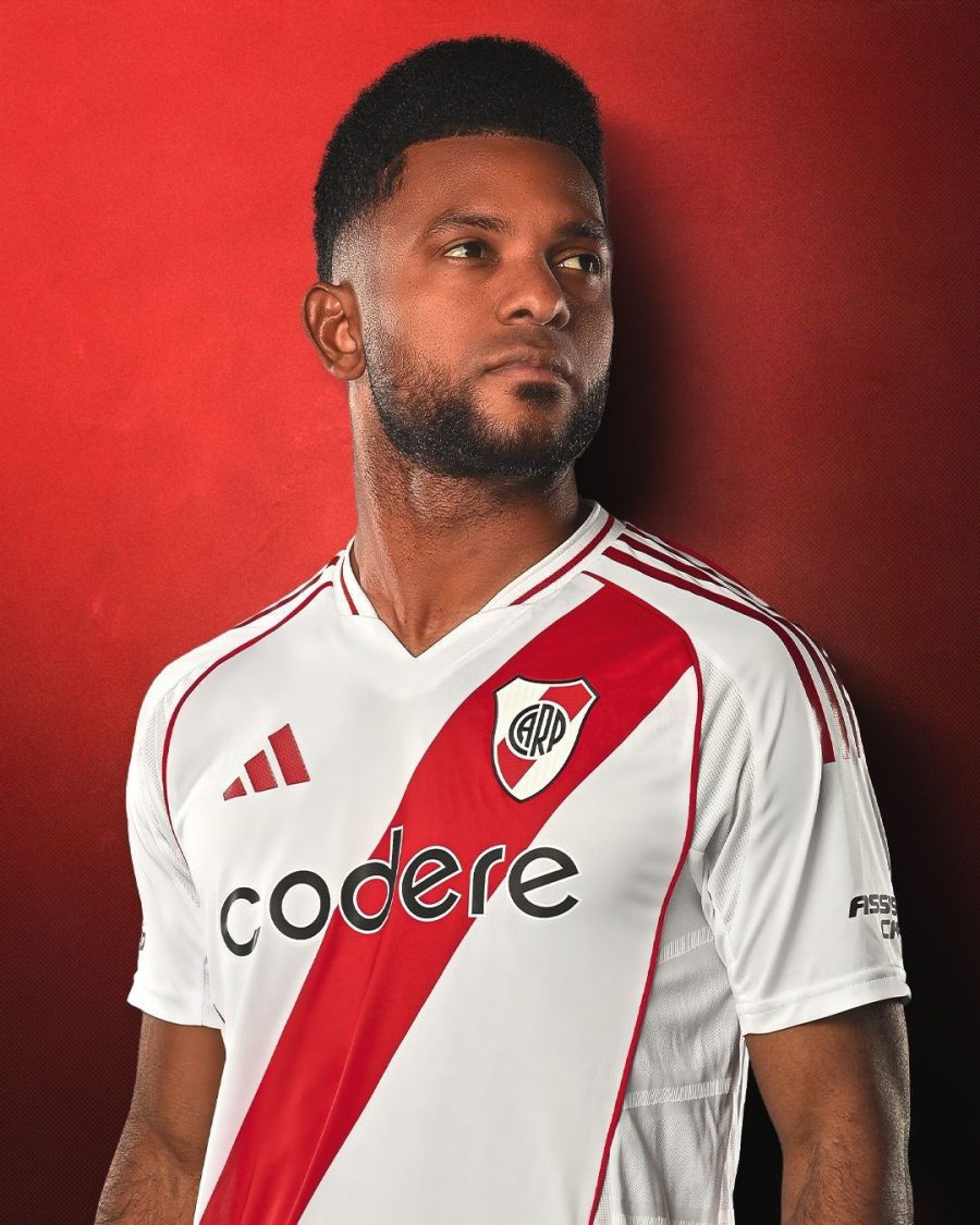 maillot domicile River Plate saison vingt vingt quatre vingt vingt cinq