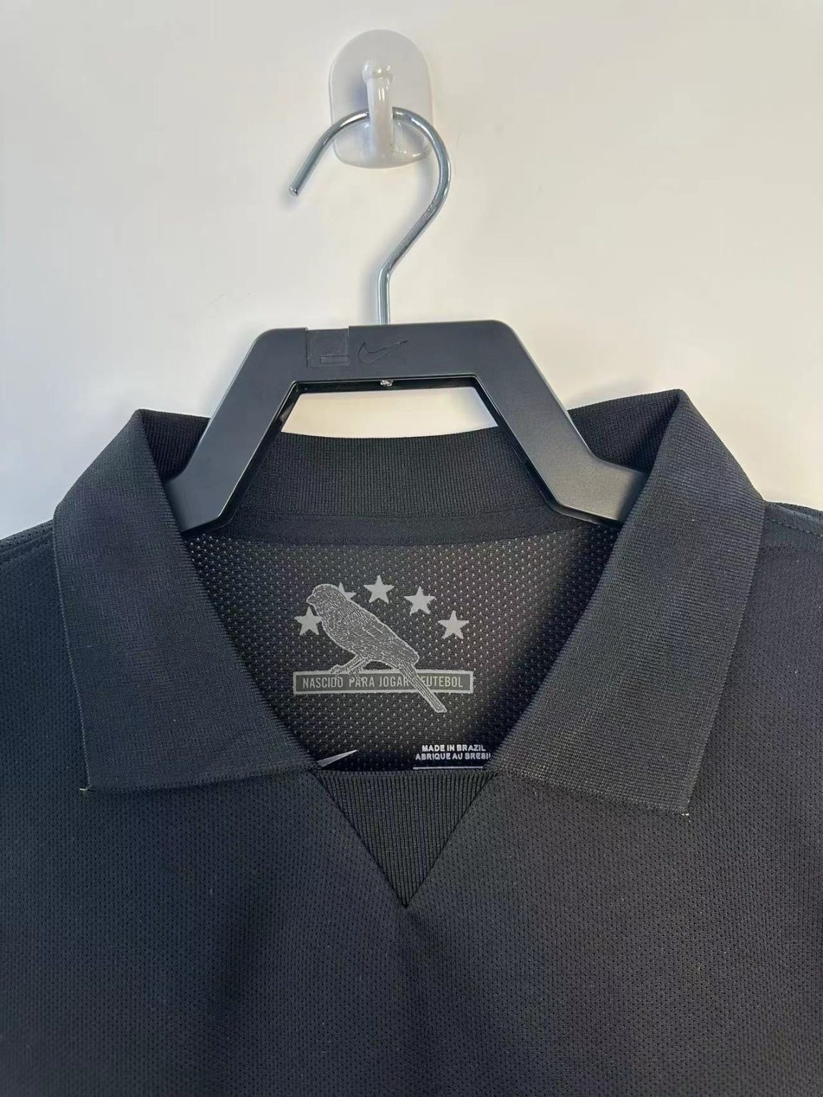 Maillot du Brésil noir saison deux mille treize deux mille quatorze