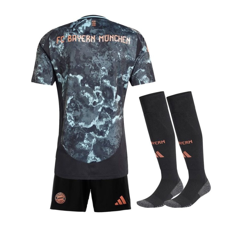 maillot enfant Bayern Munich extérieur saison deux mille vingt quatre deux mille vingt cinq