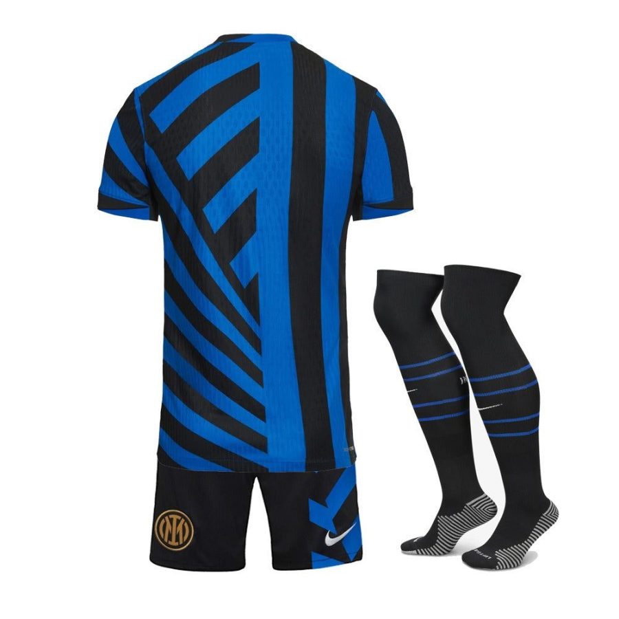 maillot-enfant-inter-milan-domicile-saison-2024-2025-avec-short-assorti Maillot enfant Inter Milan domicile saison 2024 2025 avec short assorti