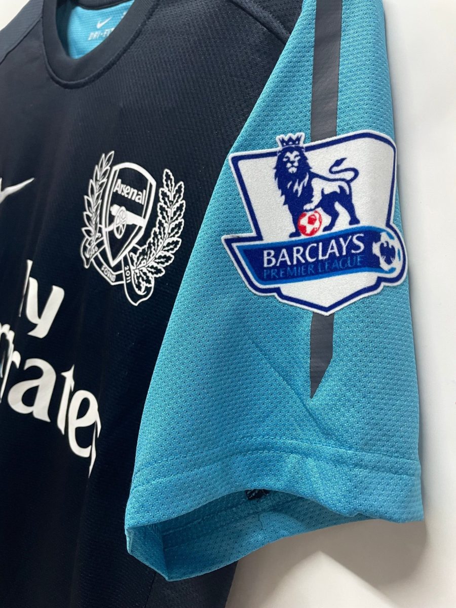 Maillot extérieur Arsenal FC saison deux mille onze deux mille douze
