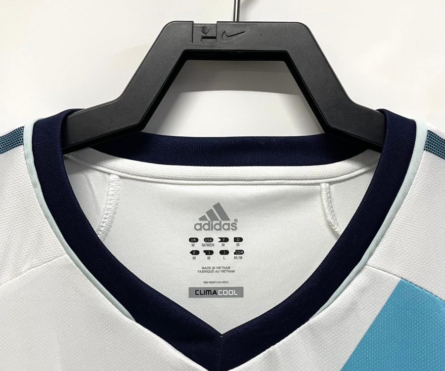 maillot-exterieur-chelsea-saison-deux-mille-douze-deux-mille-treize maillot extérieur Chelsea saison deux mille douze deux mille treize