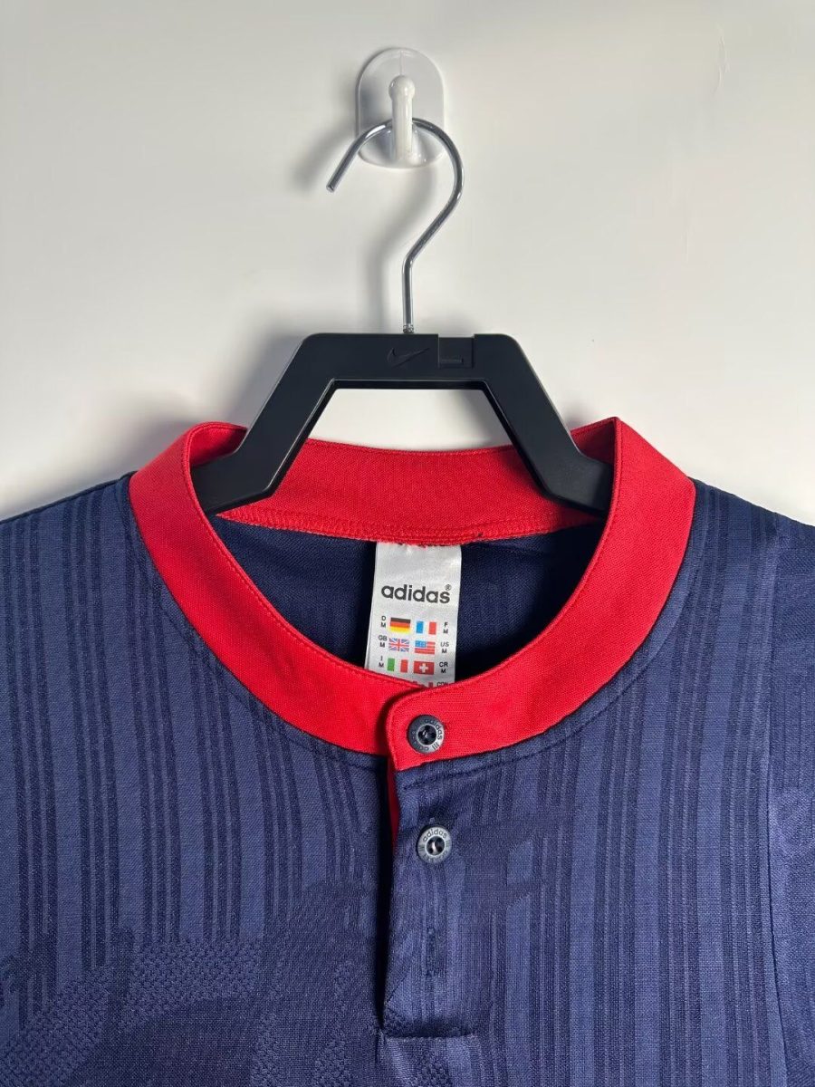 maillot extérieur Espagne vintage année 1996