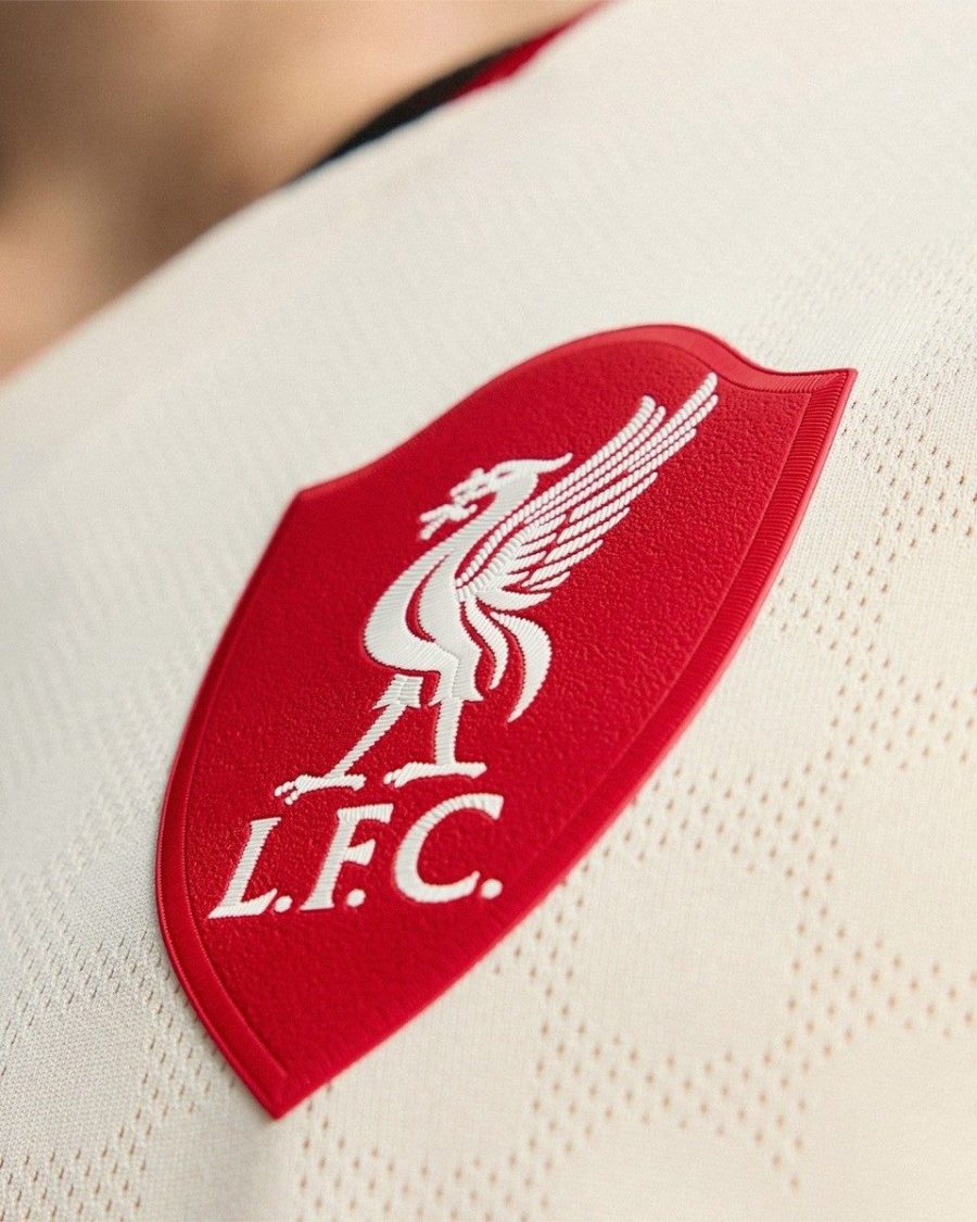 maillot extérieur Liverpool saison deux mille vingt cinq deux mille vingt six tenue officielle