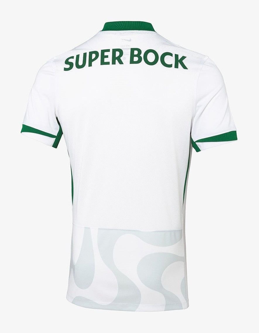 maillot extérieur Sporting CP saison 2025 2026 tenue de football verte et blanche