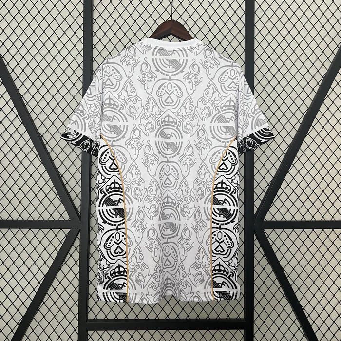 maillot spécial Real Madrid saison 2024 2025 tenue officielle supporter