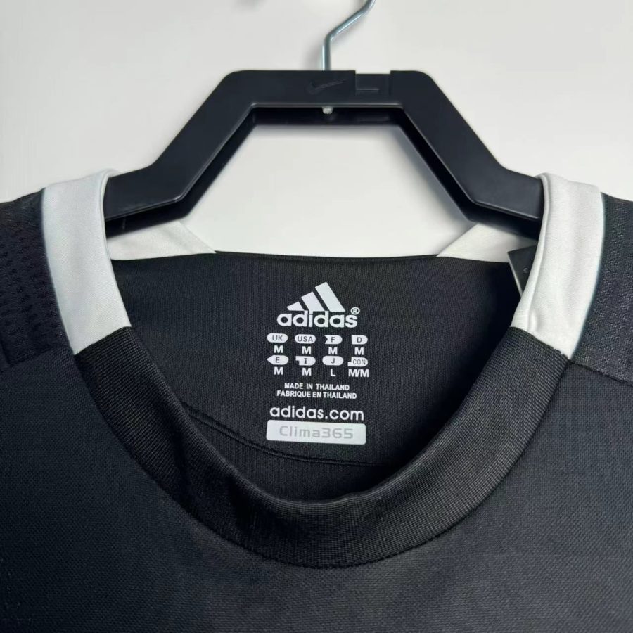 maillot-third-du-real-madrid-saison-2008-2009 Maillot third du Real Madrid saison 2008 2009