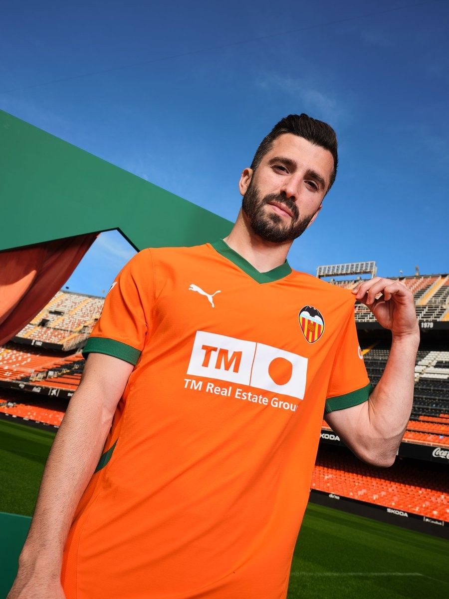maillot-third-valencia-cf-saison-2024-2025-tenue-officielle Maillot third Valencia CF saison 2024 2025 tenue officielle