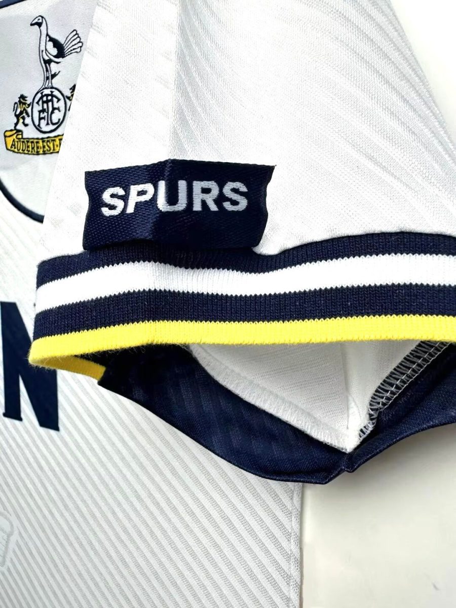 maillot vintage Tottenham Hotspur à domicile années quatre vingt dix