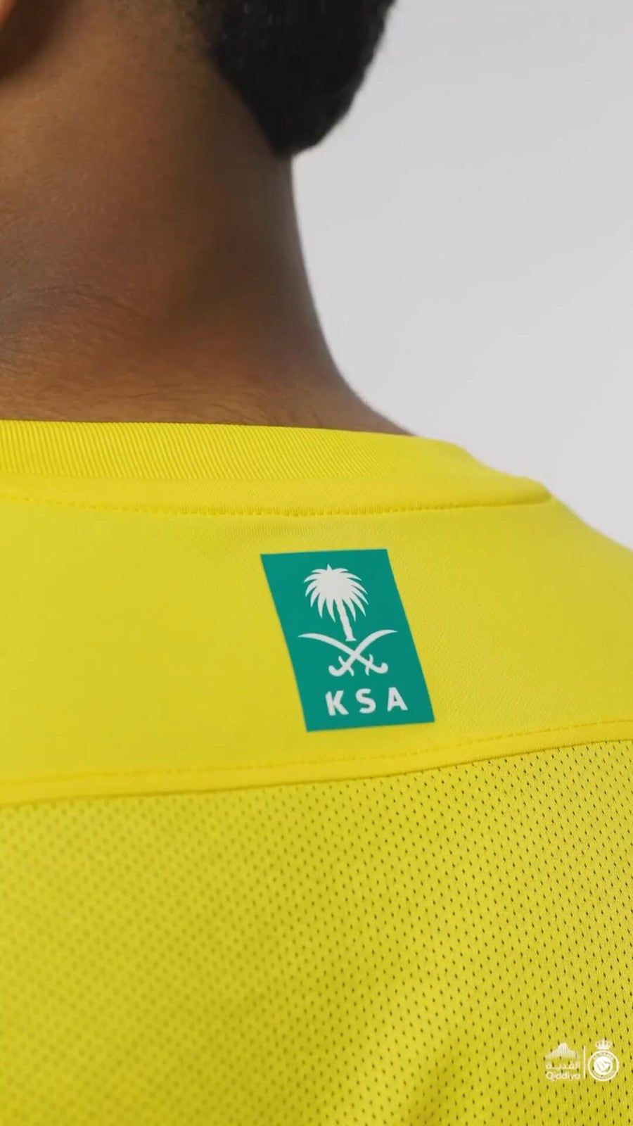 tenue de football Al Nassr FC maillot home 2023 2024