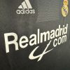tenue-de-football-real-madrid-version-exterieure-2001-2002 tenue de football Real Madrid version extérieure 2001 2002
