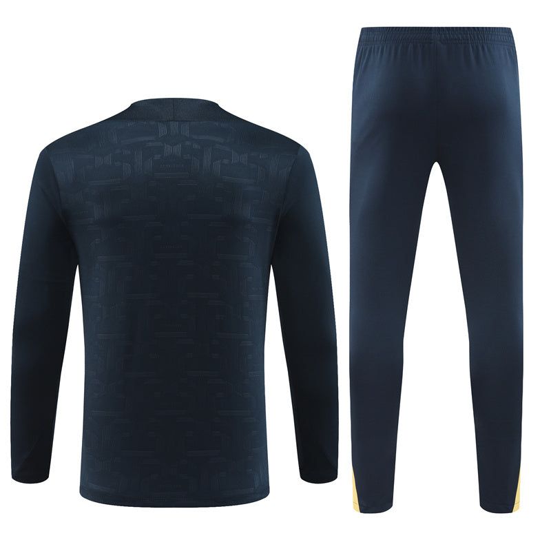 tenue-de-sport-fc-barcelone-veste-et-pantalon-jogging-pour-supporter Tenue de sport FC Barcelone veste et pantalon jogging pour supporter