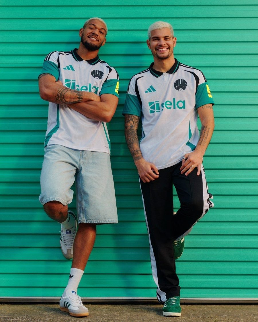 tenue extérieure Newcastle United troisième maillot football collection deux mille vingt quatre deux mille vingt cinq