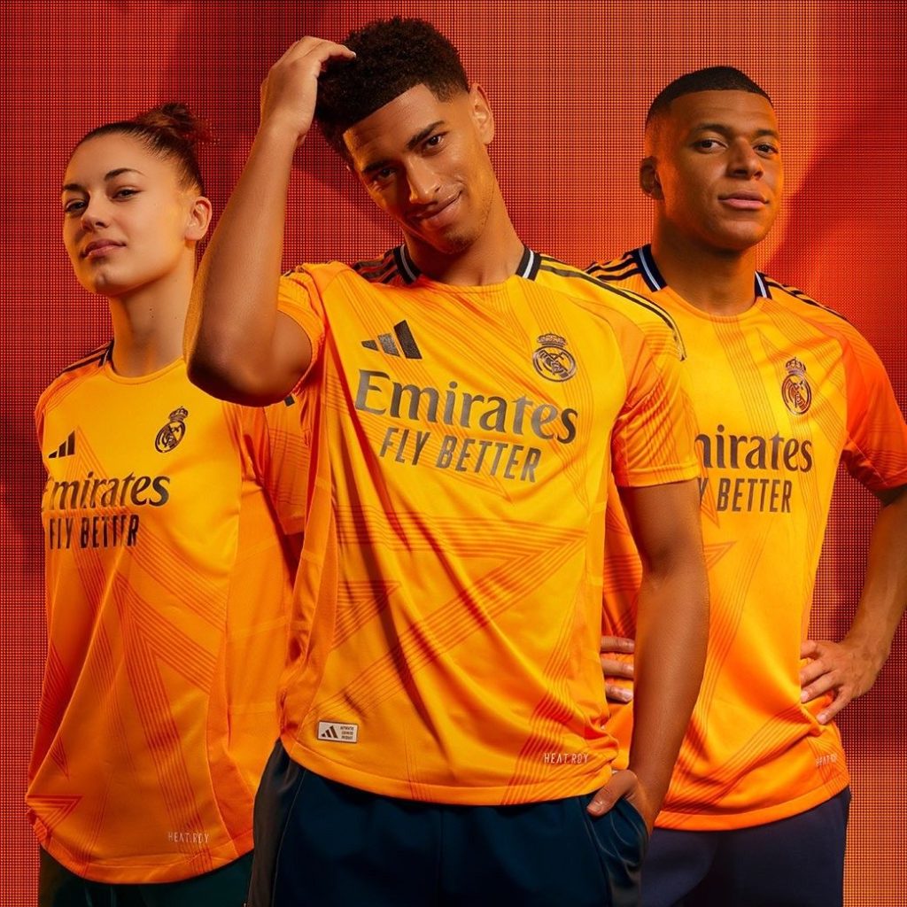 tenue-football-real-madrid-version-exterieure-2024-2025 tenue football Real Madrid version extérieure 2024 2025