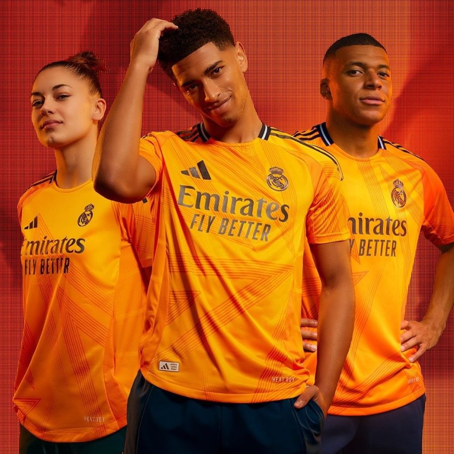 tenue football Real Madrid version extérieure 2024 2025
