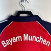 tenue officielle Bayern Munich à domicile édition 2000 2001