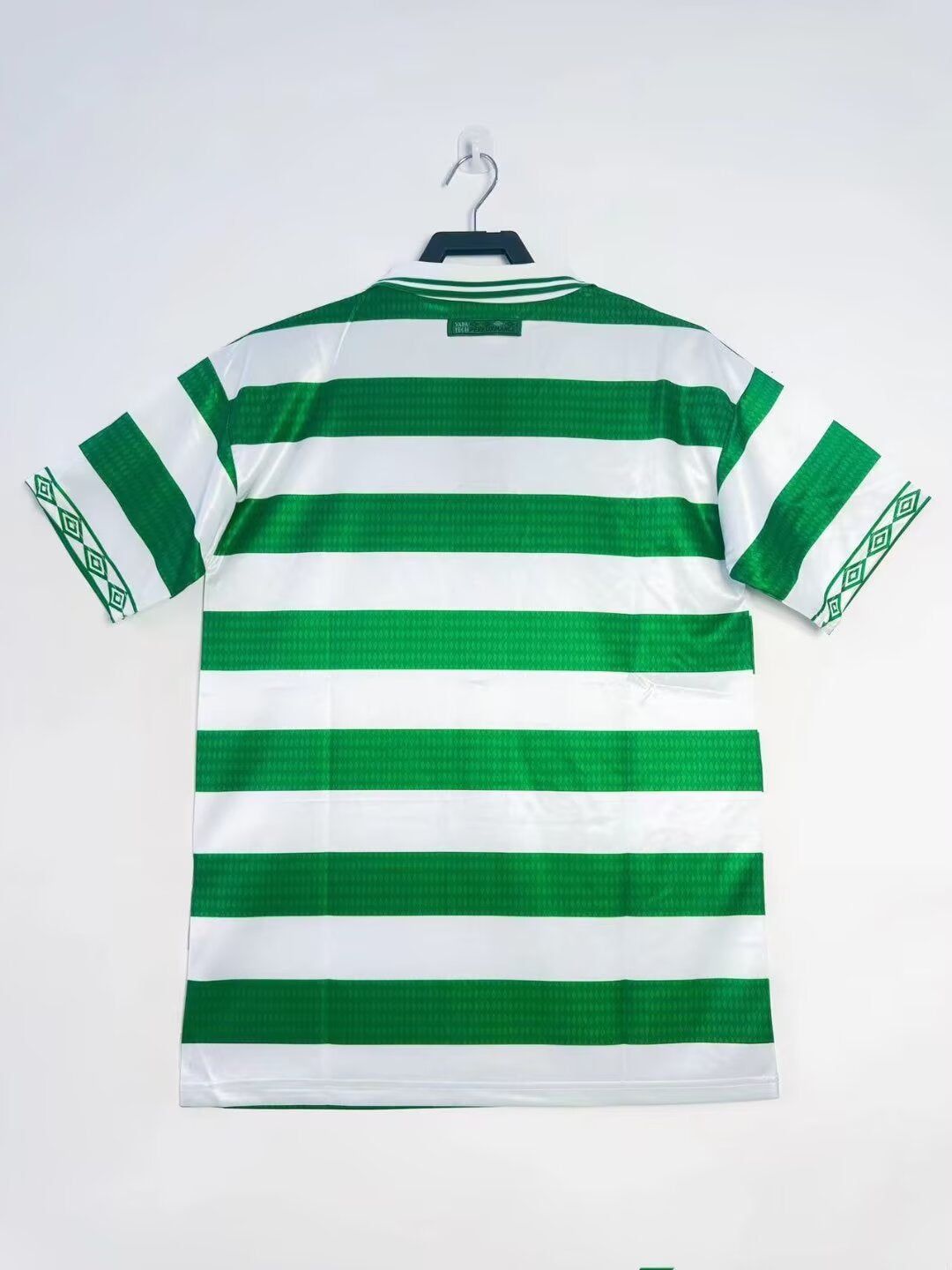 Tenue officielle Celtic Glasgow vintage 1997 1998 shirt domicile supporter
