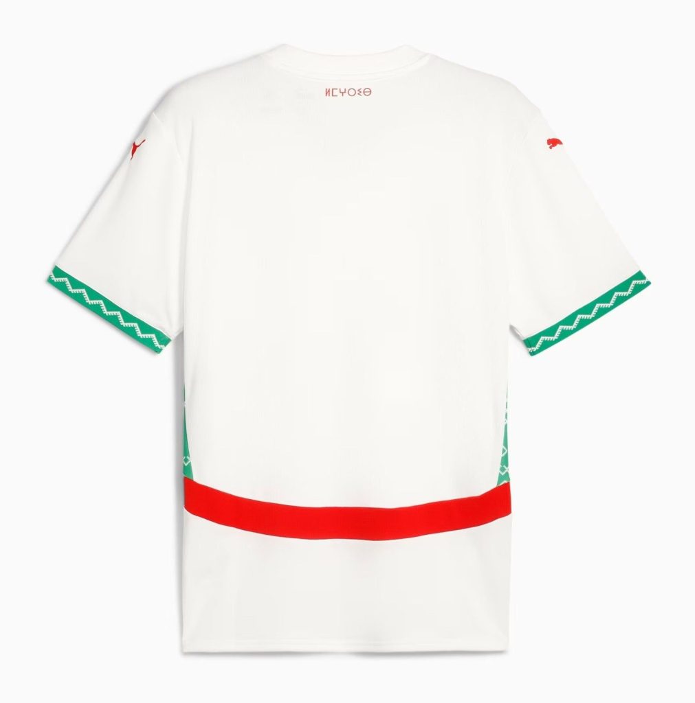 tenue-officielle-de-football-maroc-version-exterieure-pour-supporters-2024-2025 tenue officielle de football Maroc version extérieure pour supporters 2024 2025