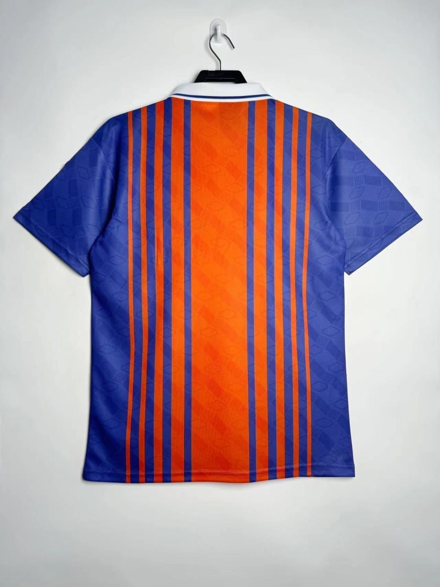 tenue officielle PSG domicile année 1993 1994 collection rétro