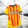 tenue officielle RC Lens maillot jaune et rouge pour supporter à domicile