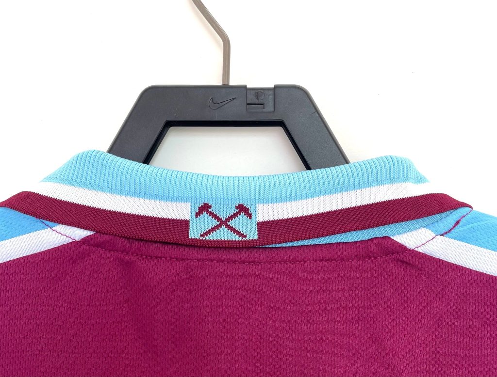 tenue officielle West Ham à domicile début années 2000