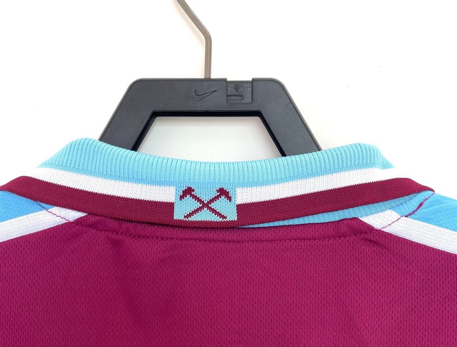 tenue officielle West Ham à domicile début années 2000