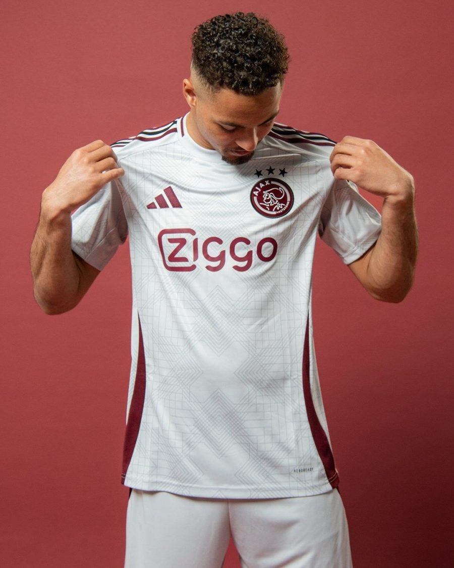 Tshirt football Ajax Amsterdam troisième tenue 2024 2025