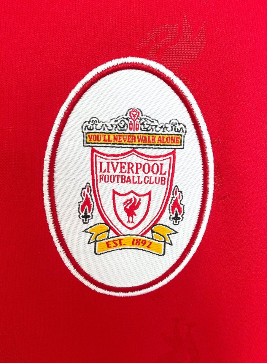 tunique-de-football-liverpool-rouge-manches-longues-edition-retro-annees-90 Tunique de football Liverpool rouge manches longues édition rétro années 90