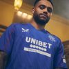 Tunique de football Rangers FC tenue officielle à domicile 2024 2025