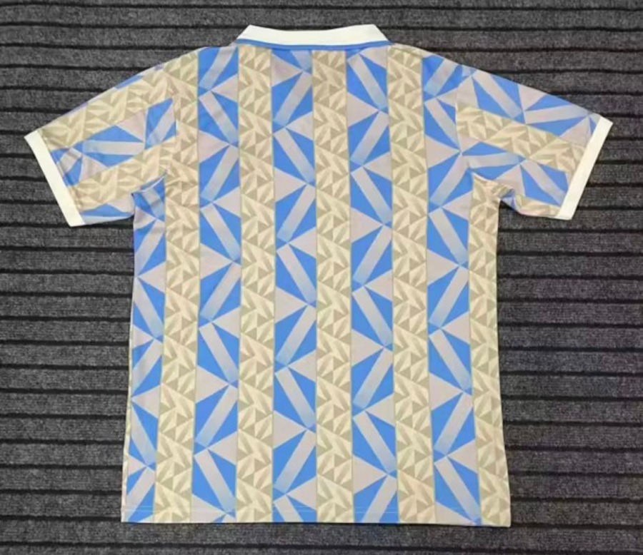 00F3F206-EE67-463B-B007-FC3AE294AB86.jpg Maillot TSV 1860 Munich Domicile 1992/93