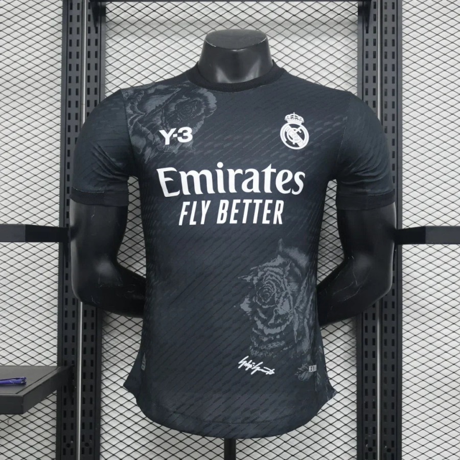058dc36fcf890fca59a02165981c49f3.jpg Maillot Real Madrid Y3 Noir 2024-2025
