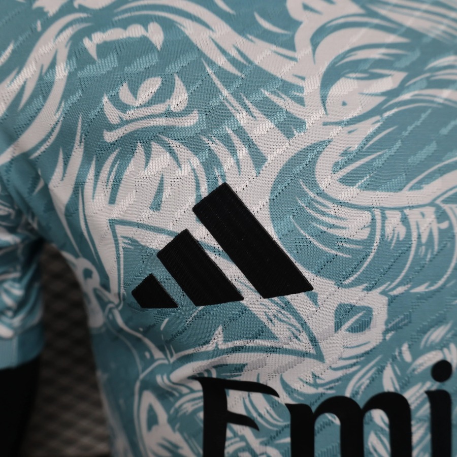 Maillot Real Madrid Concept 2025-2026