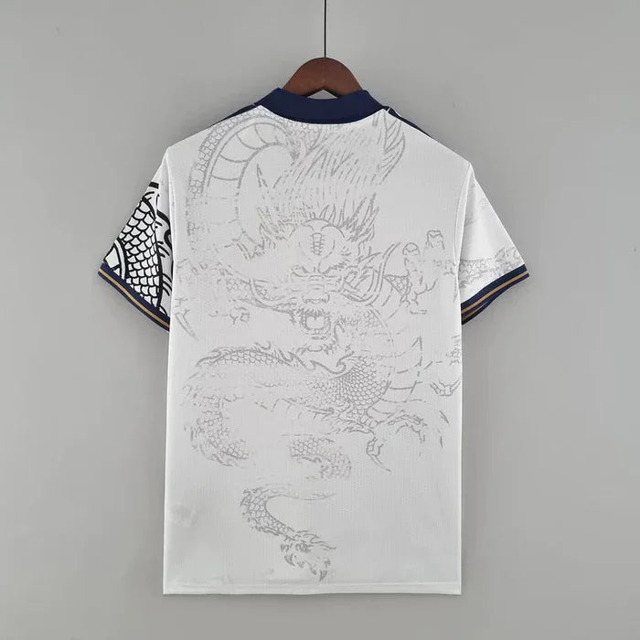 128.jpg Maillot Real Madrid 2023-2024 Édition Dragon Blanc