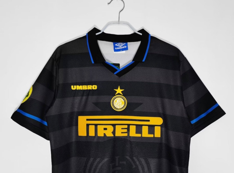 24EFE3E9-F921-451B-AF8F-42E0AE636102.jpg Maillot Inter Milan Extérieur 1997/98