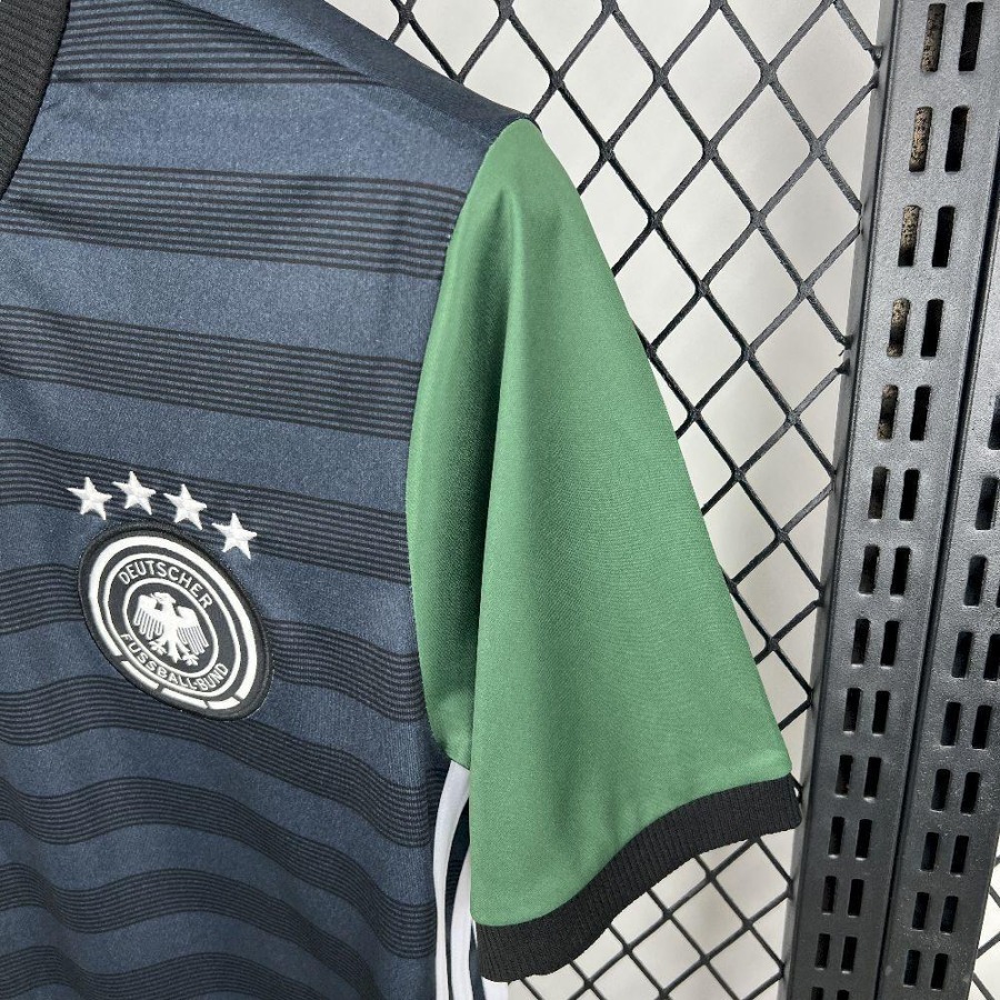 2_1756435798000.jpg Maillot Allemagne Concept 2025-26