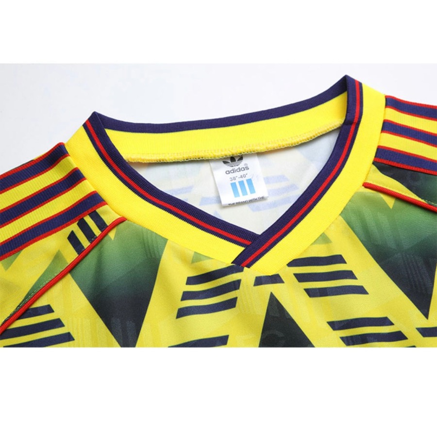 32DC8D49-DD4F-4A55-97A9-95BF73D19E69.jpg Maillot Arsenal 1992/93 Extérieur Manches Longues