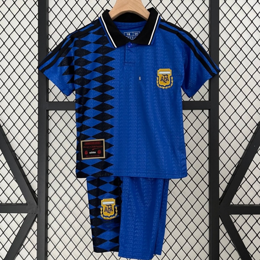 46d0bca7b964271c4fb675638772ab7b.jpg Maillot Argentine Domicile 2005-2006 Enfant Rétro