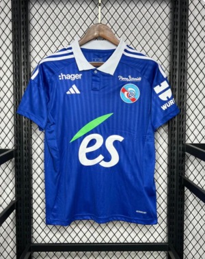 4EFBF900-459C-4D6E-99E3-D615FB2F1CD7.jpg Maillot RC Strasbourg Domicile 2024/25