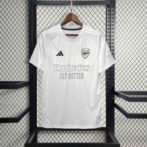 56a70573e0c3c98a3b170c6a8d20f010.jpg Maillot Arsenal 2023-2024 Édition Spéciale