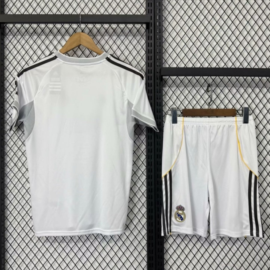 Maillot Real Madrid Domicile 2025/26 Adult