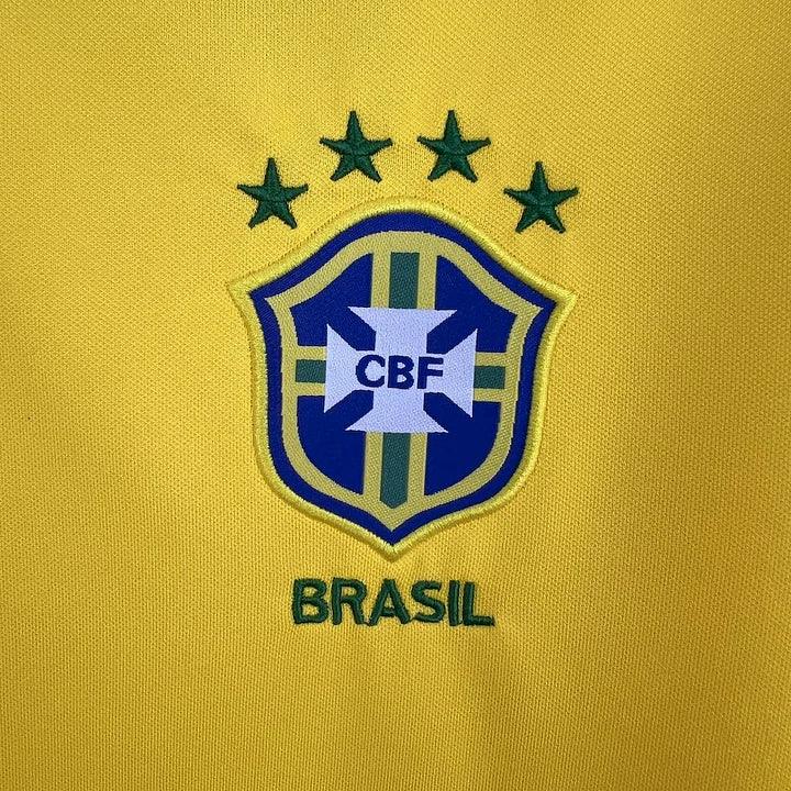 635196cb69946110e2d1e8d462054837.jpg Maillot Brésil Rétro 1997