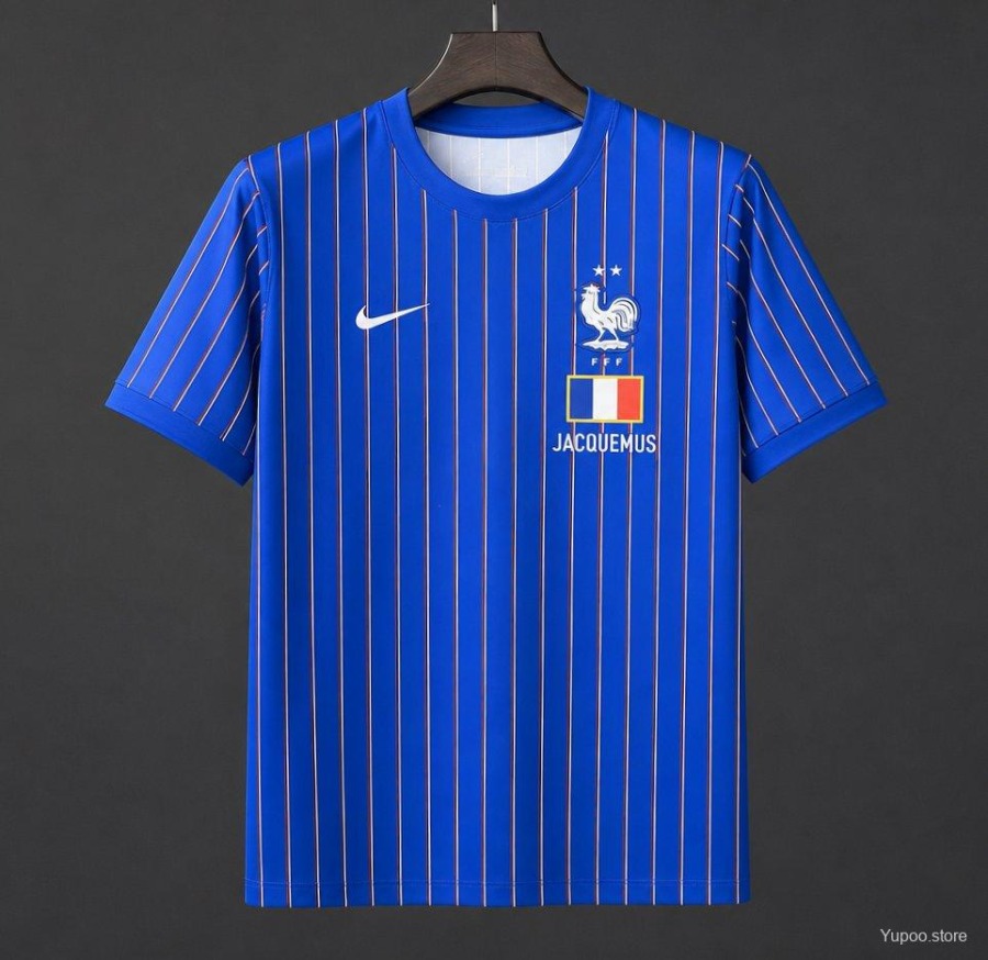 Maillot France 2026 Édition Spéciale Jacquemus Bleu